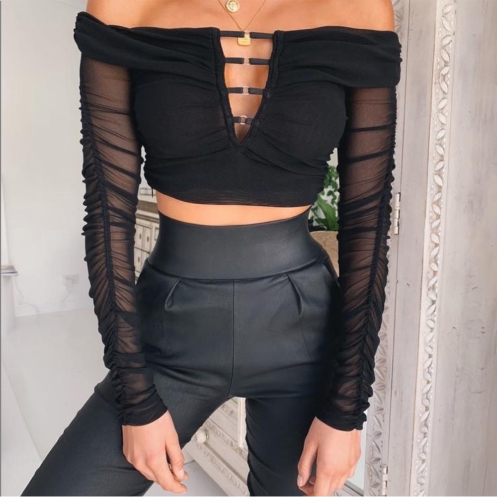 NWT TIGER MIST | mesh off the shoulder crop top
